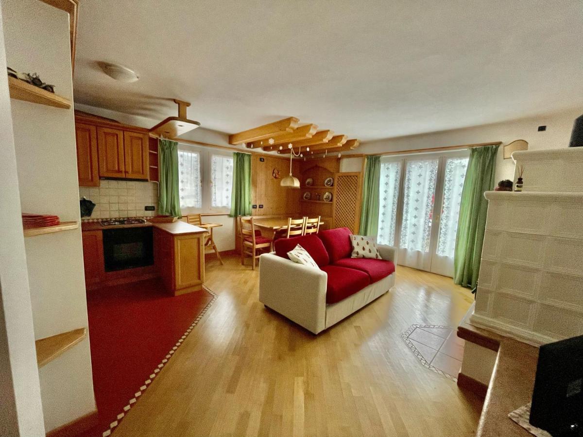 Villa Iris - La Prima Villa Vacanze Nell'Altopiano 아지아고 외부 사진